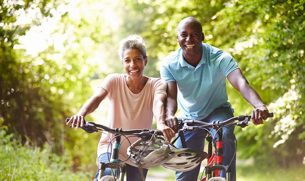 couple riding bikes