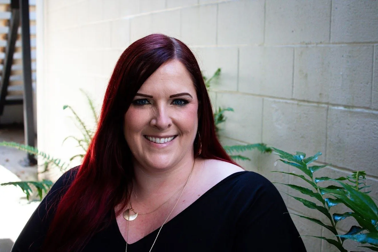 Jessica Gulovsen, LMT