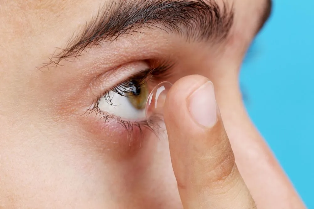 Contact Lens for Dry Eyes