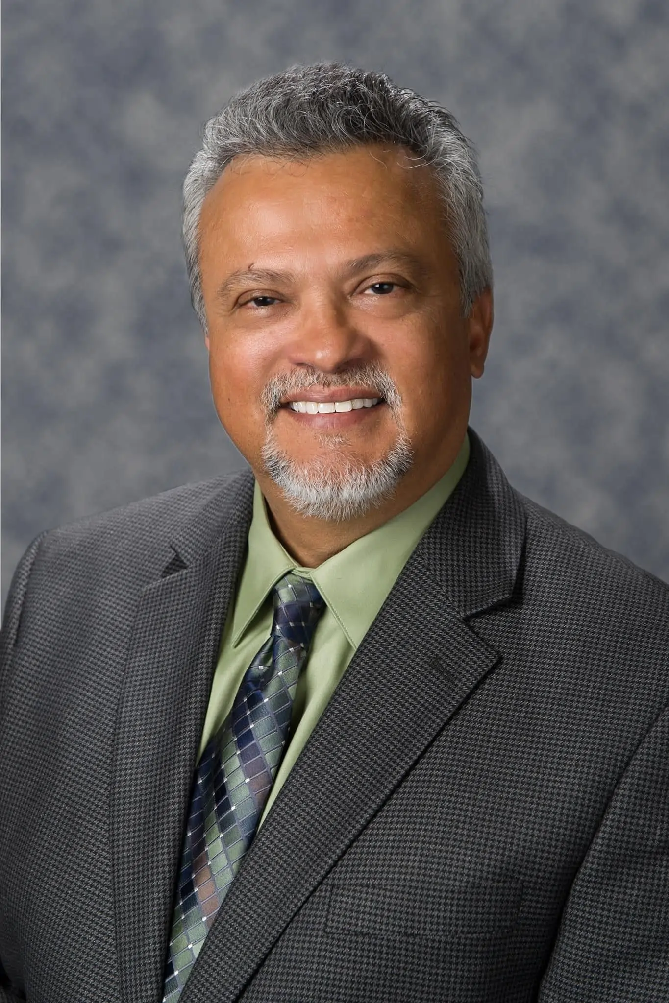 Dr. Ronald A. Guzman DDS, dentist Oxnard, CA