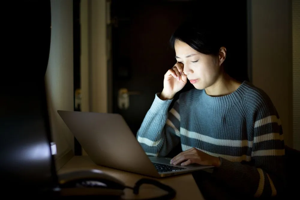 Woman suffering from computer vision