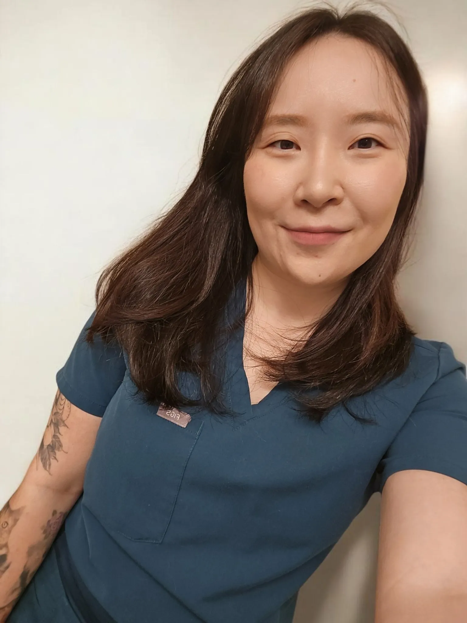 MJ, Veterinary Assistant