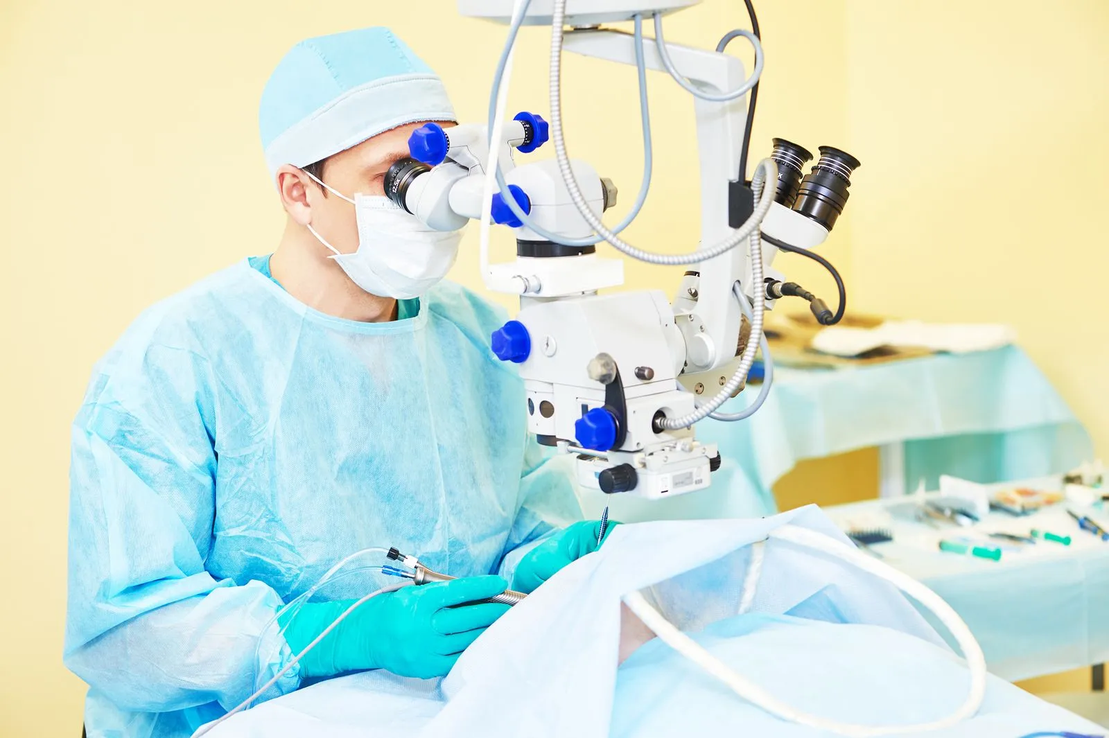 Glaucoma surgery Naples eye doctor