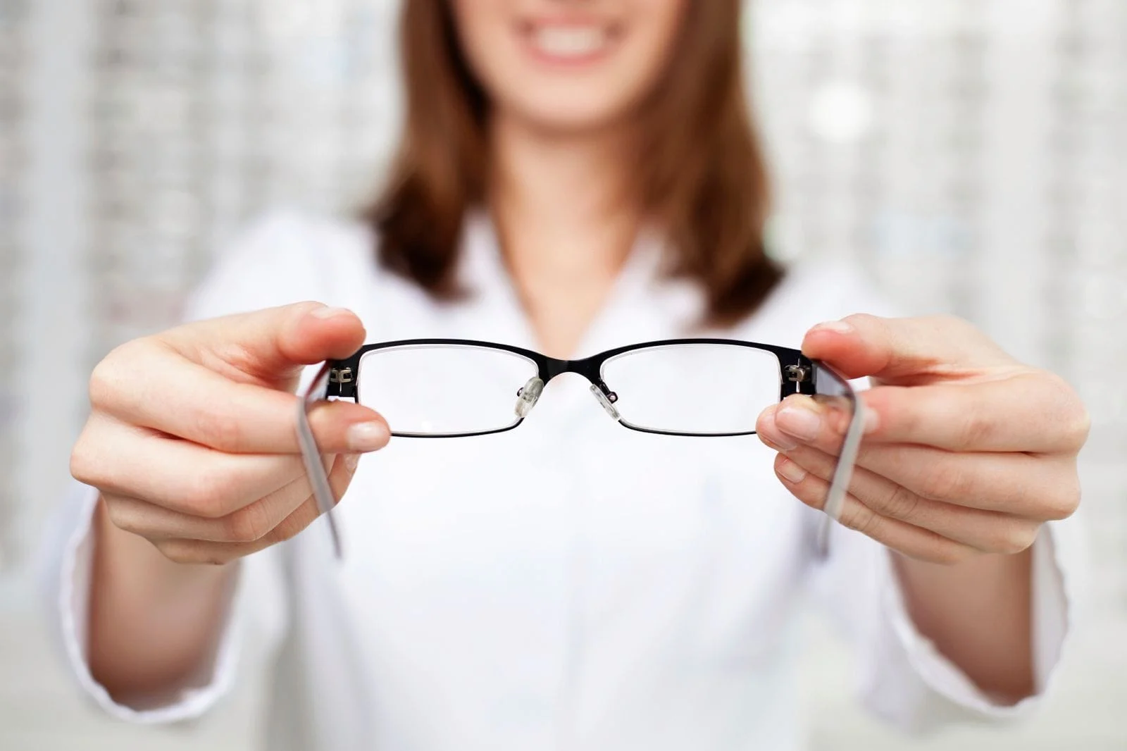 If you're in need of a lens prescription come see our optometrist in Winnipeg. Call us today to make an appointment!