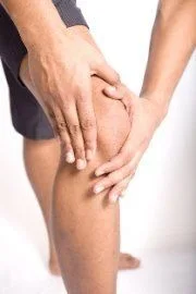 Fort Wayne chiropractic care for knee pain and muscle strain