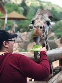 Jayme & Giraffe