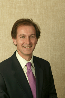 Washington, DC Endodontist Dr. Julian Moiseiwitsch