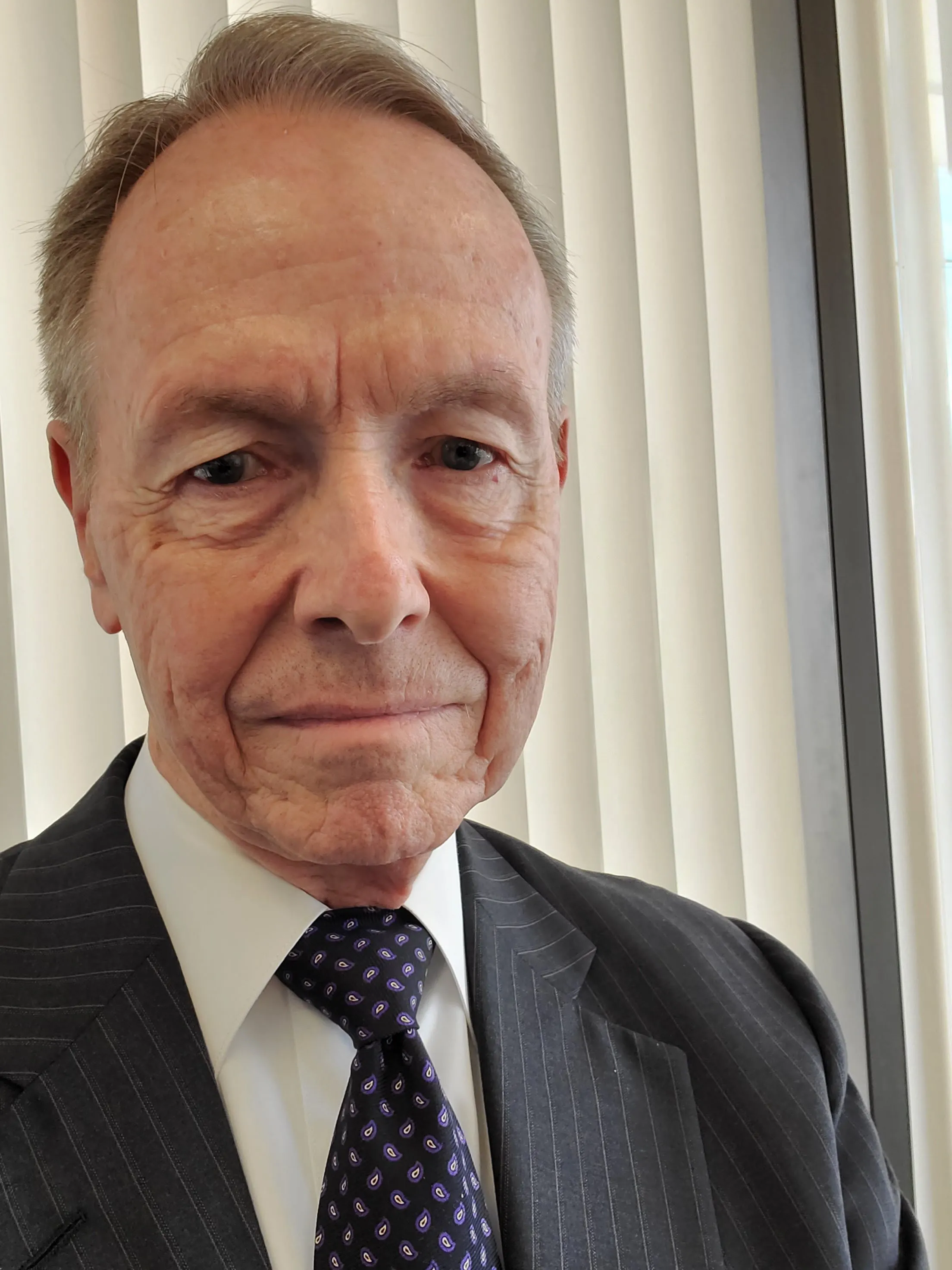 Michael Lindsey Attorney