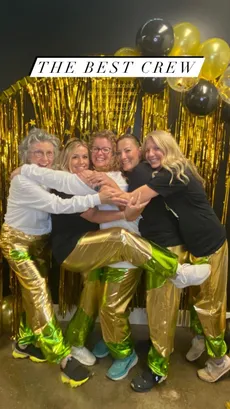 gold crew