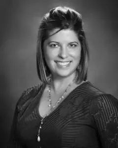 Kelli - Contact Lens Technician