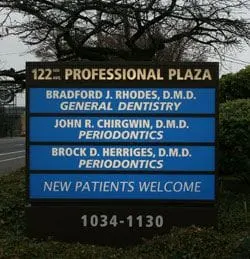Cosmetic Dentist Portland, OR - Bradford J. Rhodes D.M.D.
