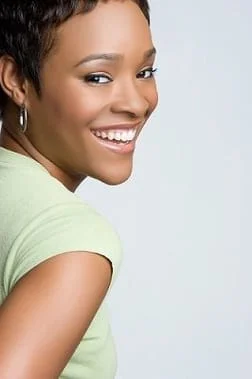 black woman smiling nice teeth, veneers Lawrenceville, GA dentist