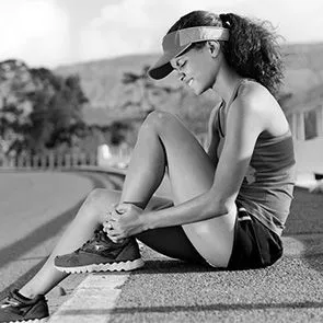 Woman iwt an injured ankle