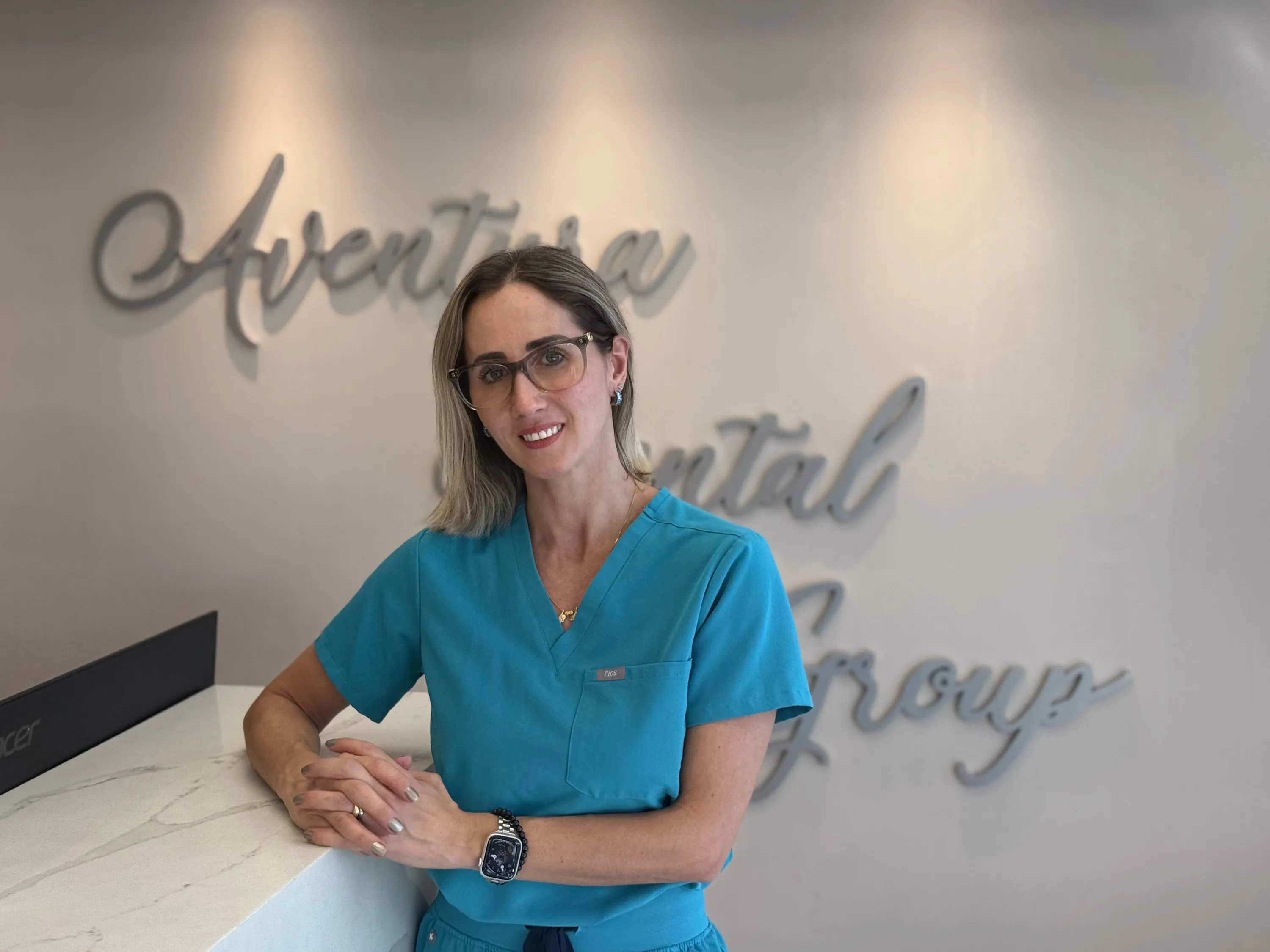 Alessandra is a registered dental hygienist at Aventura Dental Group