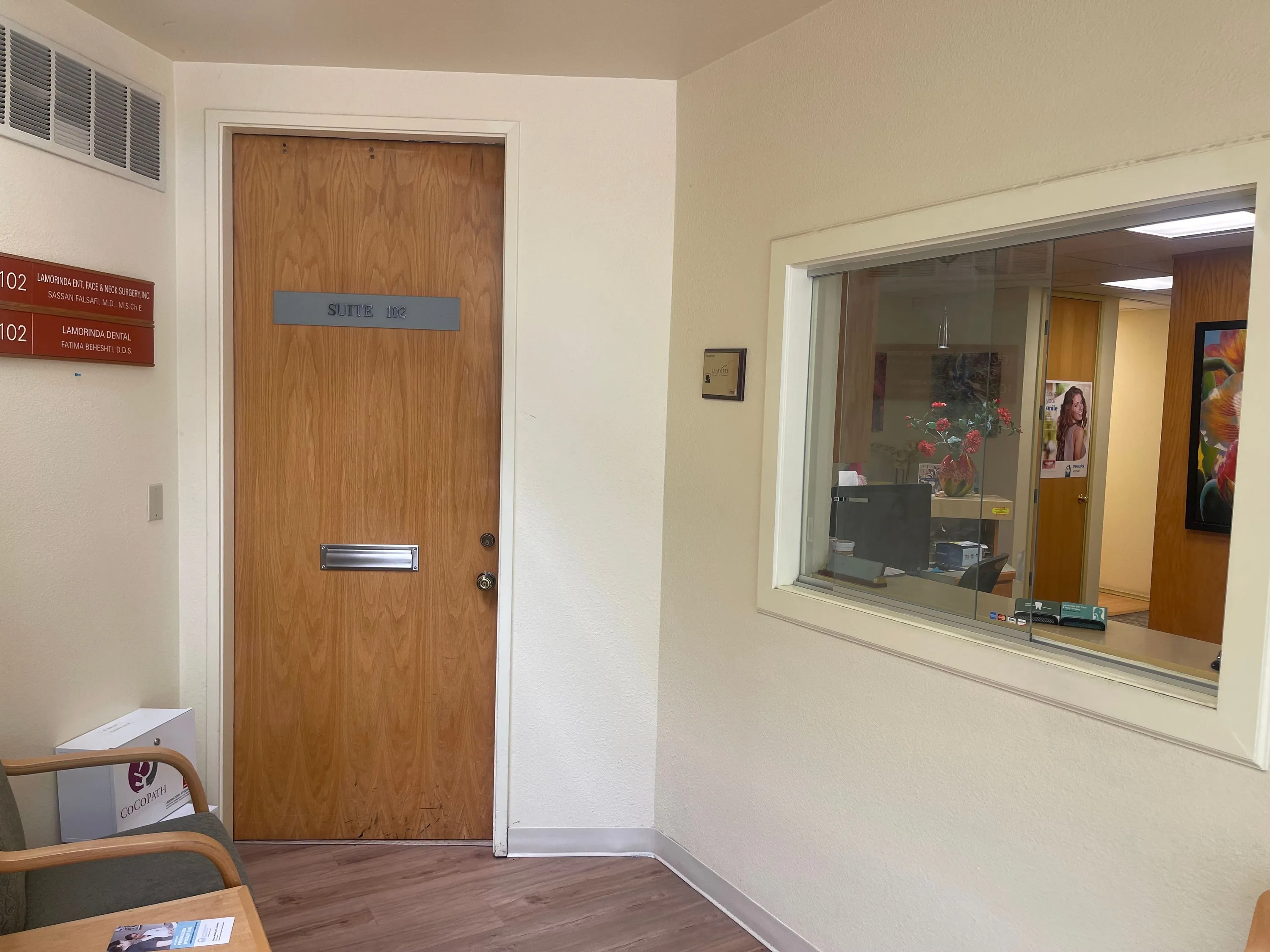 Entrance to Lamorinda Dental, Lafayette dentist office