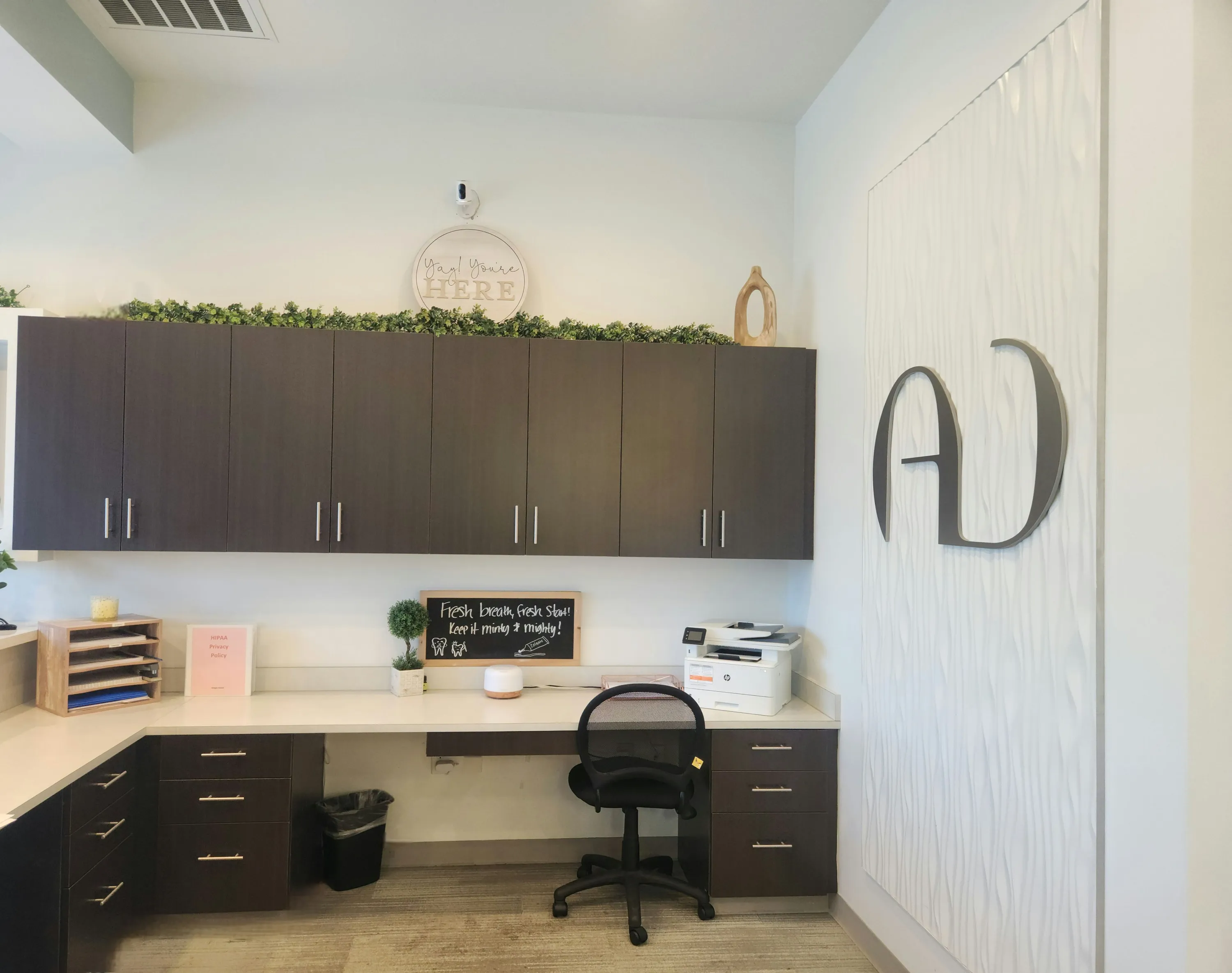 AD sign / Welcome Sign