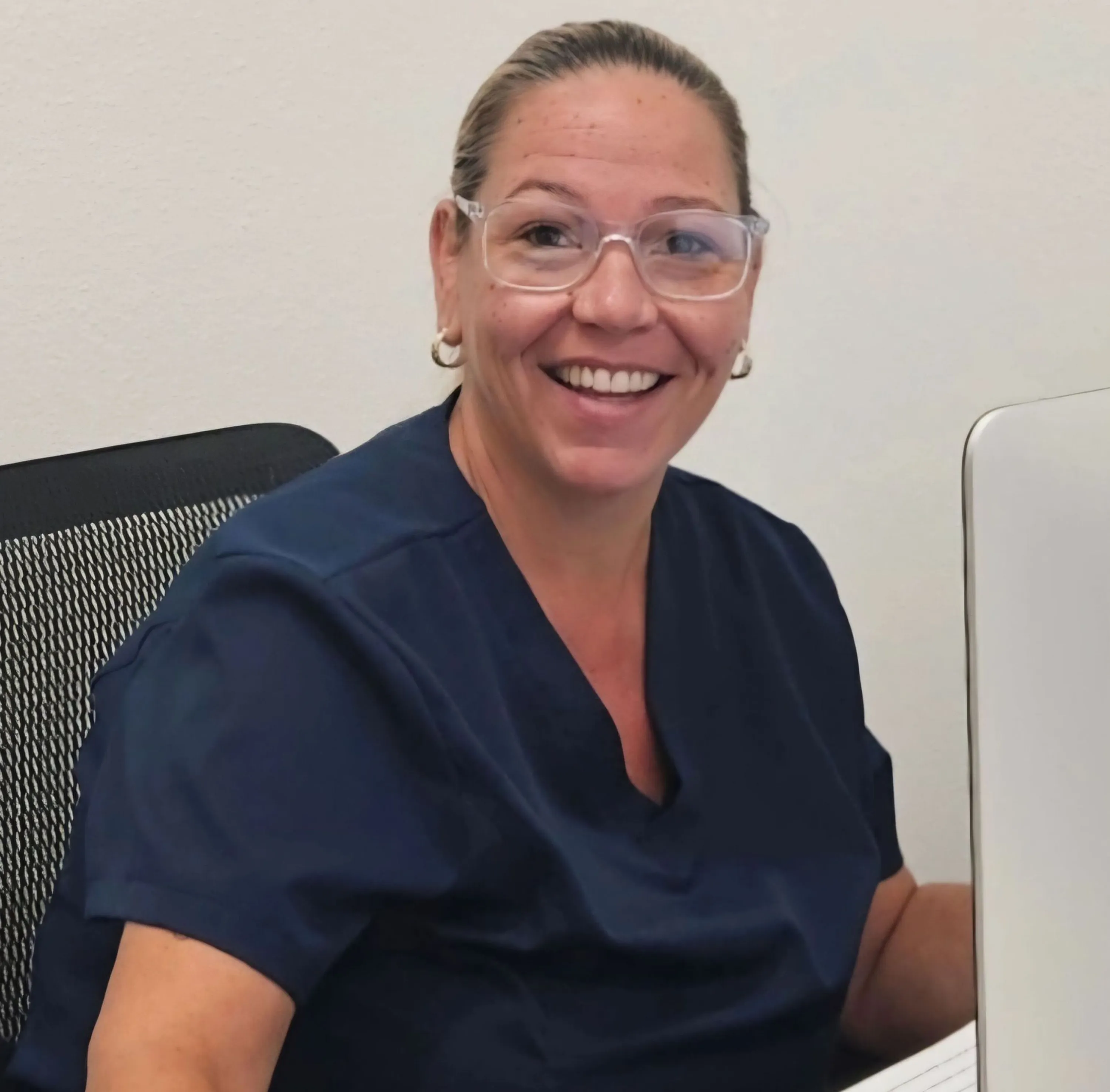 Ms. Donna of AWO Chiropactic & Injury Center