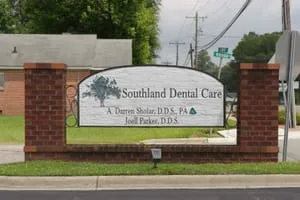 Dentist Wallace, NC - Southland Dental Care office