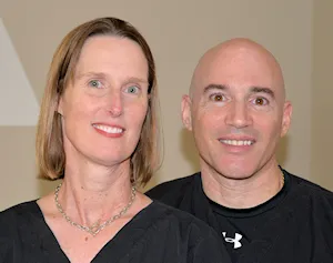 meet the doctors of Dr. Lisa Prusinski and Dr. Mark Vellan