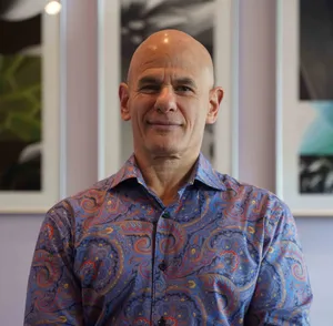 doctor-Wayne-Rebarber