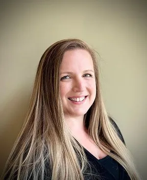 Dr Eimear O'Loughlin, MD