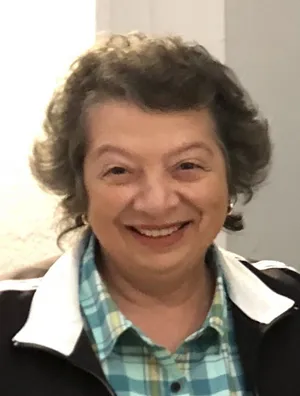 Roxanne Arakelian LICSW