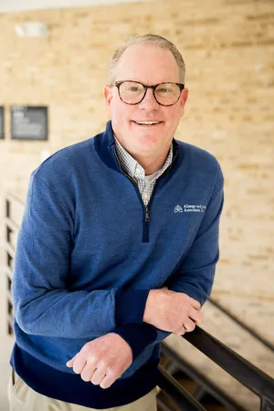 Dr. Timothy Andrews M.D. Headshot