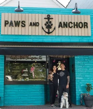 outside paws and anchor