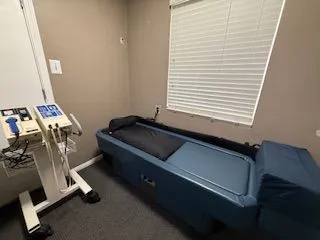Hydro therapy table