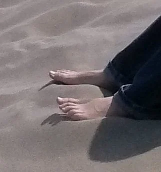 foot_pic_dunes.jpg
