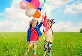 cute-happy-children-balloons-spring-field