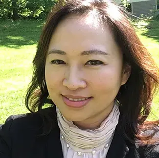 Dr. Yvonne Su | Best Dentist Trumbull CT