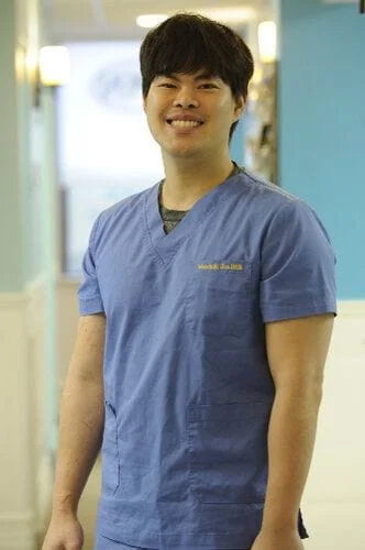 Dentist Newton MA Dental Implants