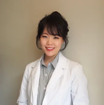 Claire Kim LAc