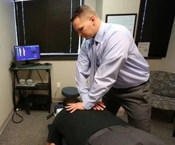 Omaha chiropractic spinal adjustments