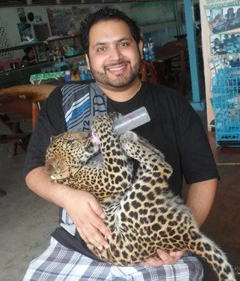 Dr. Ravi Mann D.V.M.