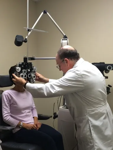 Comprehensive Eye Exam Optometrist in Beaumont TX