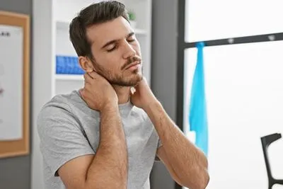 Neck-Pain-Treatment-in-Beverly-MA