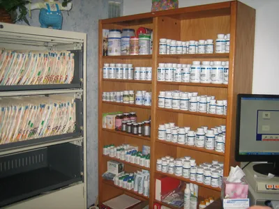 Vitamin & Nutritional Supplement Display