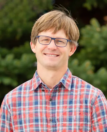 Dr. Jason Wheeler, DVM, MS, DACVS. Veterinary Surgeon