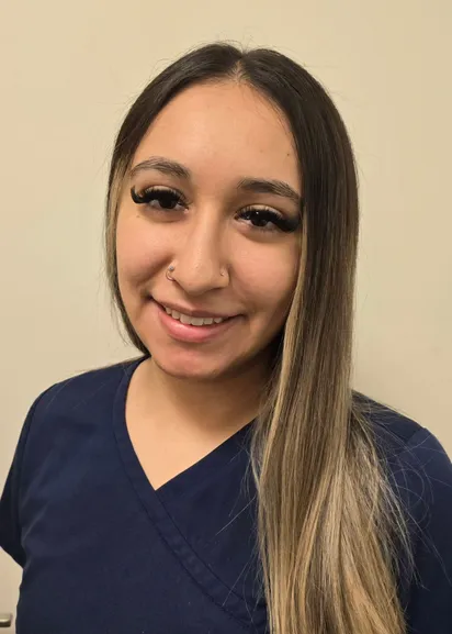 Alyssa - Dental Assistant 