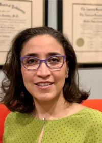 Beatriz Tapia-Centola, MD East Greenwich, RI Dermatopathologist