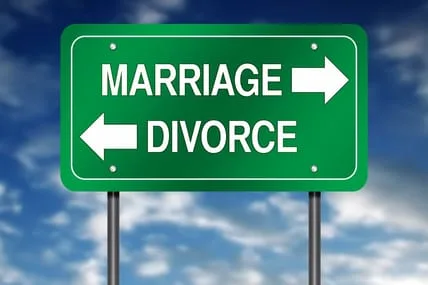 marriage or divorce sign