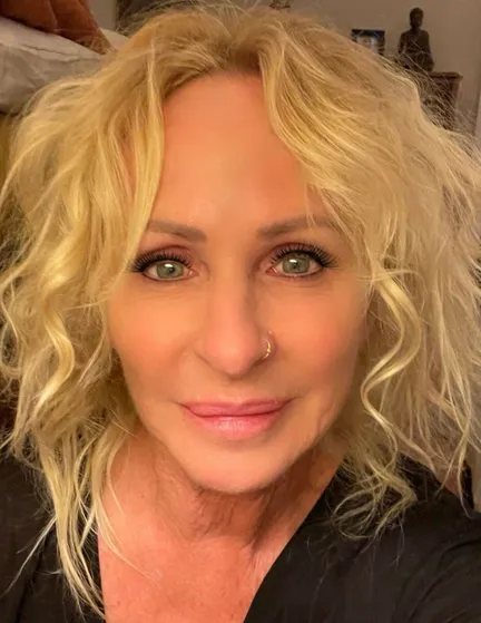 Dr. Mari Schnitzius-Richko