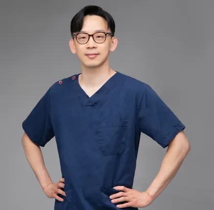 Dr Kim