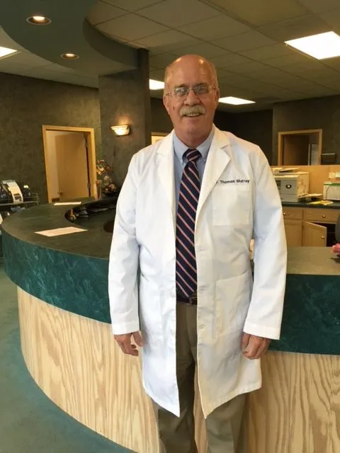 Back Pain Doctor In Kansas