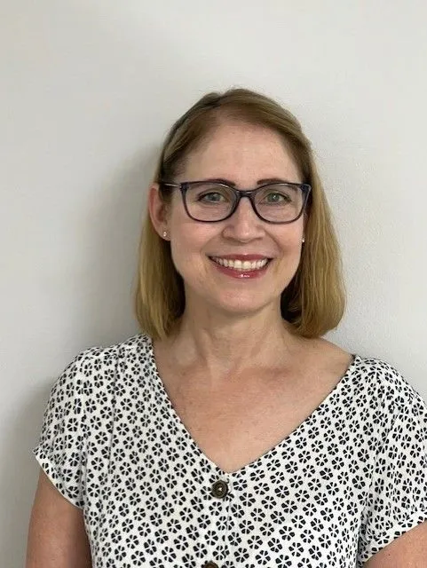 DeeDee - Office Manager