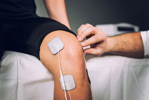 Electric Muscle Stimulation (ESTIM) in Chiropractic Care: Everything You  Need to Know - Iceberg Health