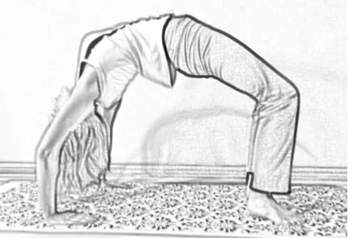 wheel pose for mid-back pain