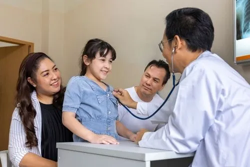 family consulting a doctor